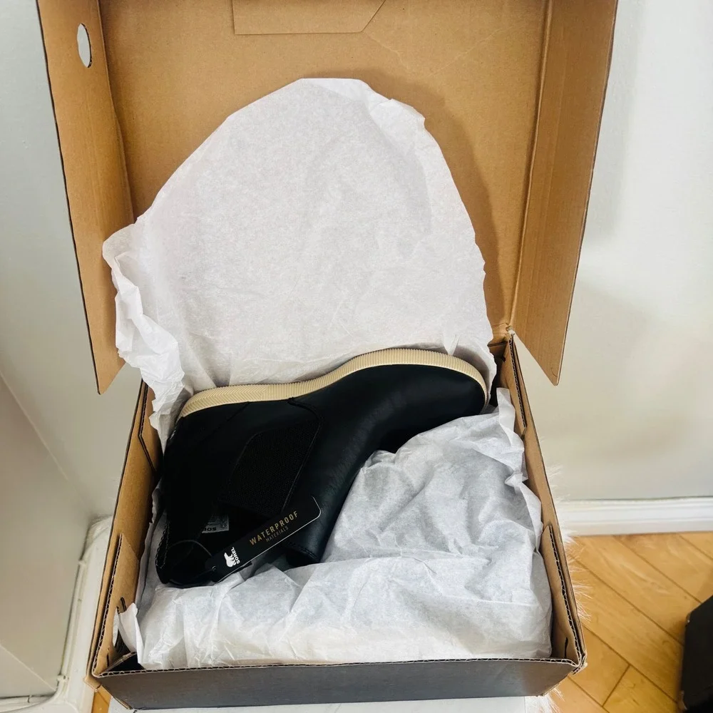 Sorel Out N About Wedge Leather Bootie, Ankle Boots Black, Size 9.5‎ NWT